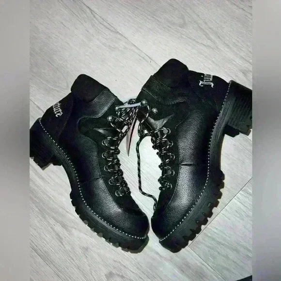 NWT juicy couture black pebbled faux leather lug boots. 7.5 - Picture 3 of 9